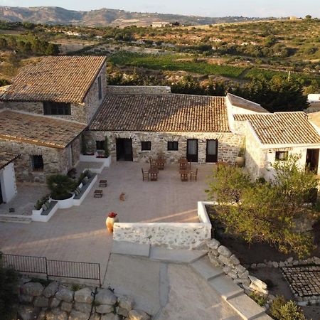 Borgo Delle Pietre Hotel Porto Empedocle Bagian luar foto