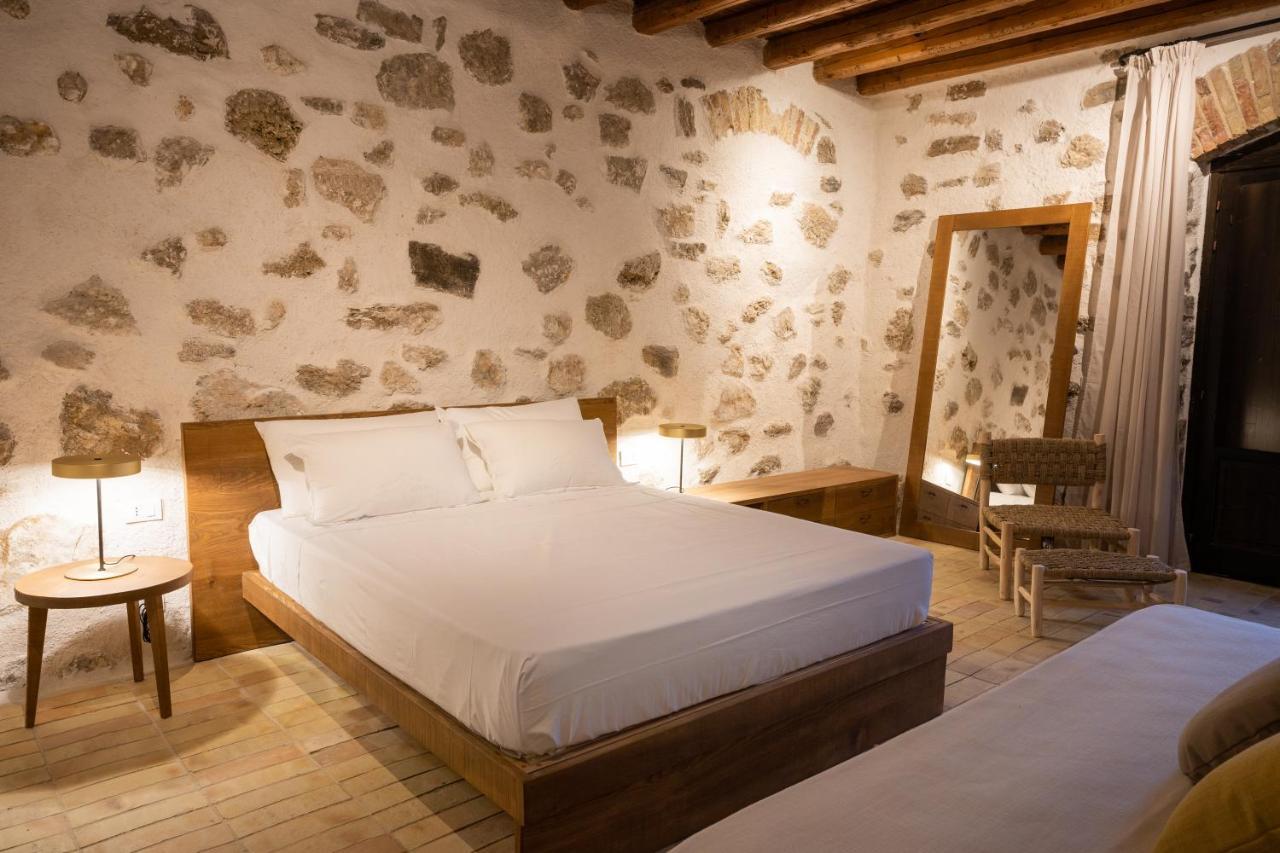 Borgo Delle Pietre Hotel Porto Empedocle Bagian luar foto
