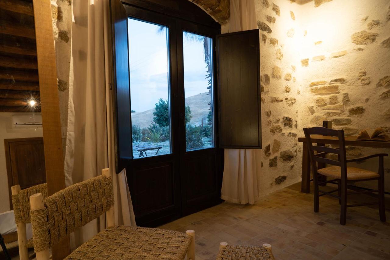 Borgo Delle Pietre Hotel Porto Empedocle Bagian luar foto