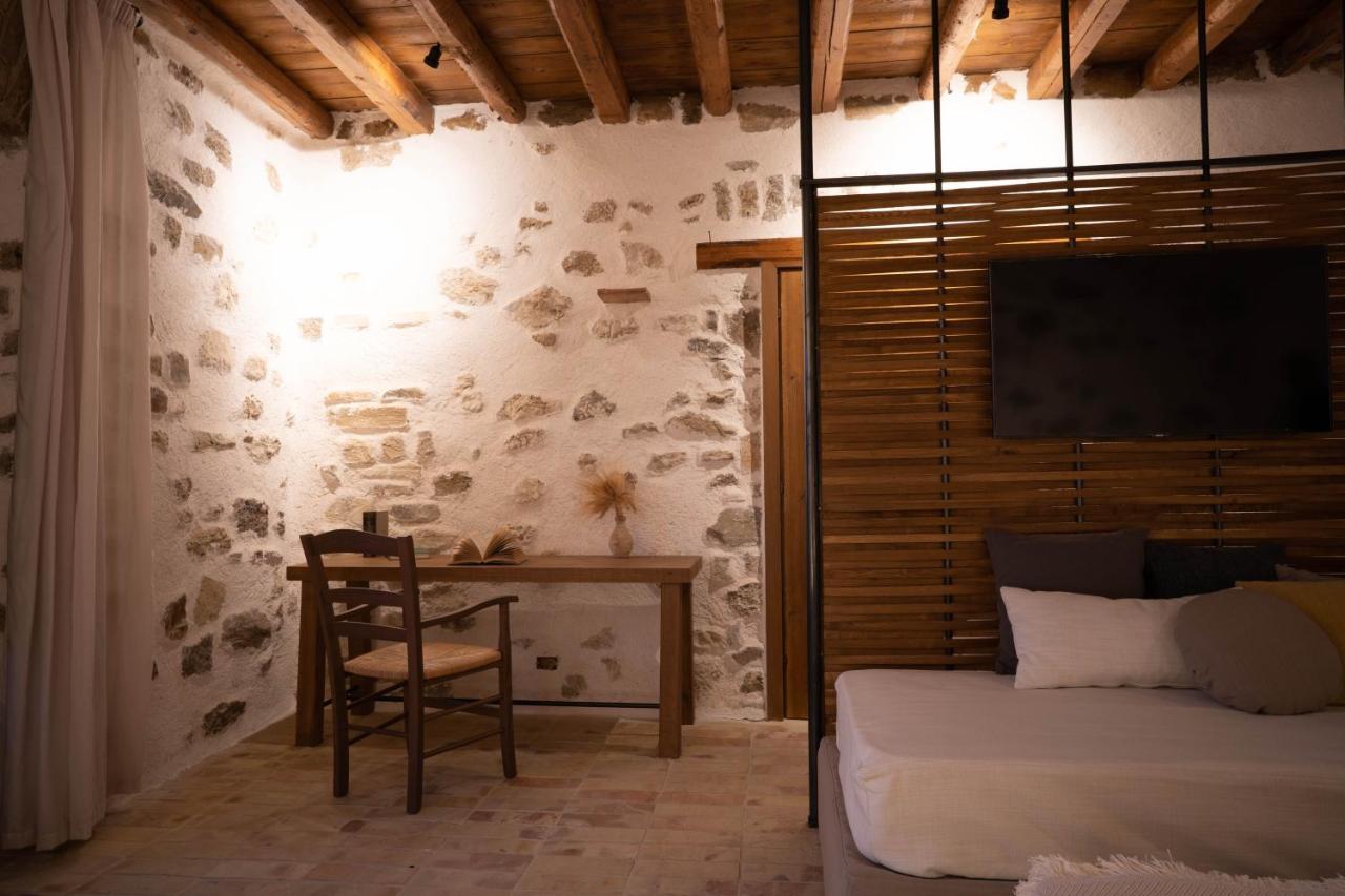 Borgo Delle Pietre Hotel Porto Empedocle Bagian luar foto
